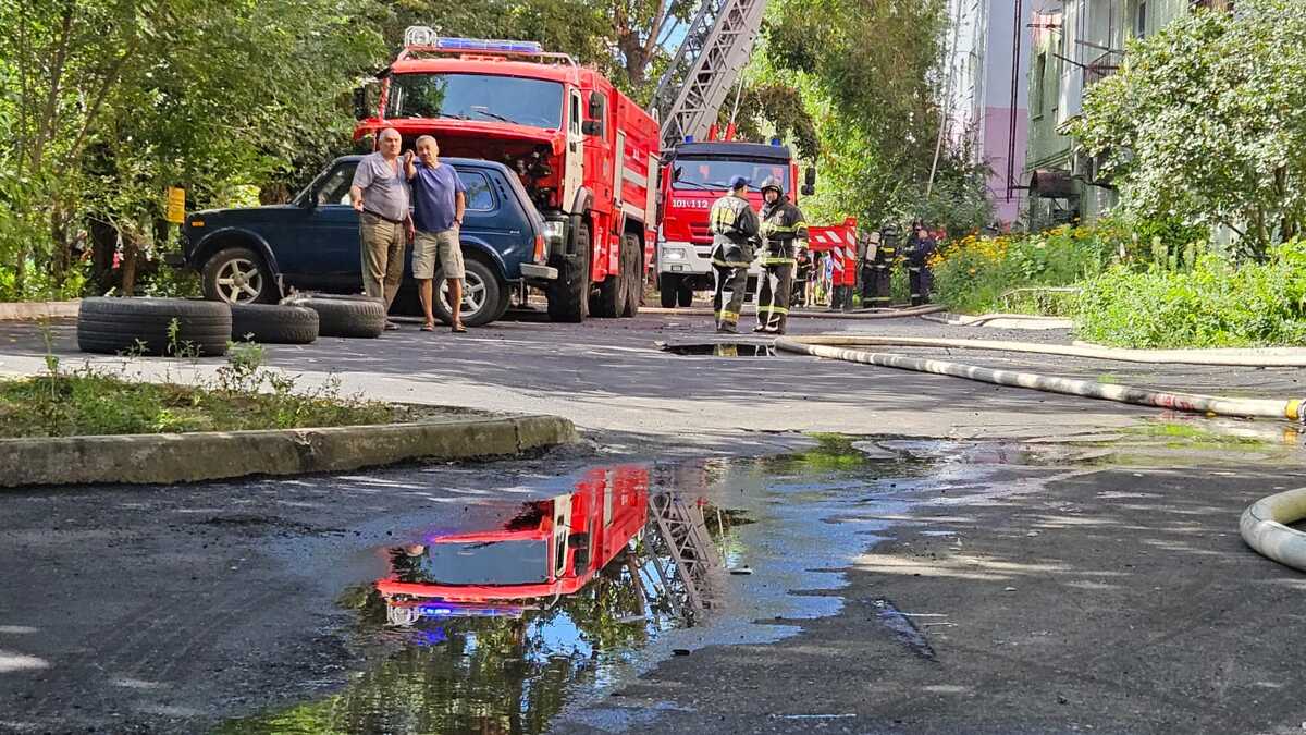 Аким Усть-Каменогорска: пострадавшим в пожаре окажут помощь