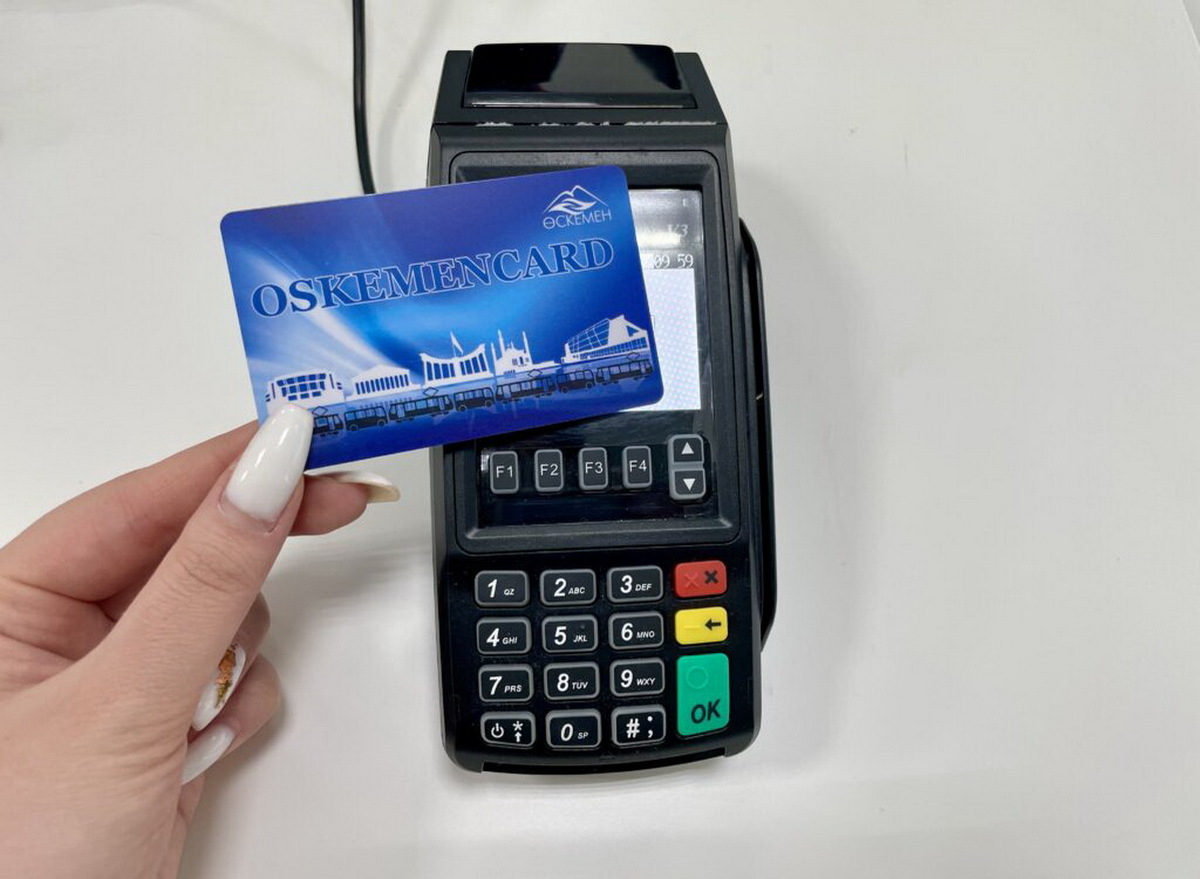 В Усть-Каменогорске систему электронного билетирования запускают в маршрутках