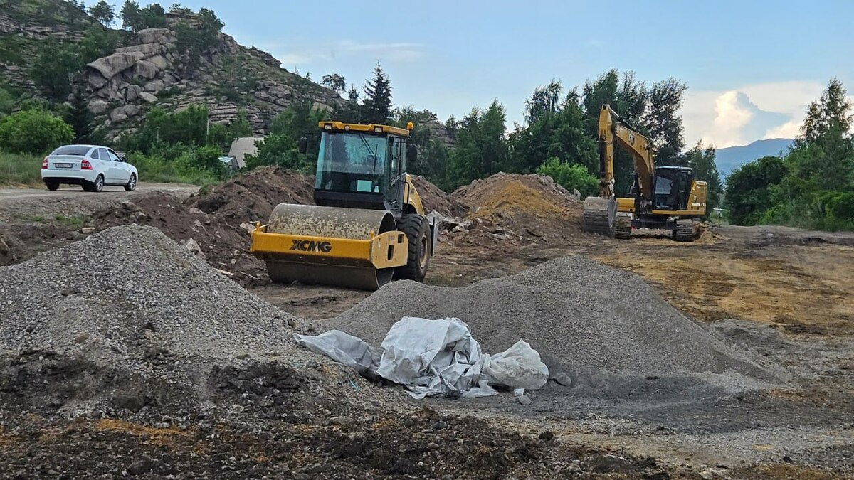 ВКО. В Новой Бухтарме улучшают подъезд к базам отдыха