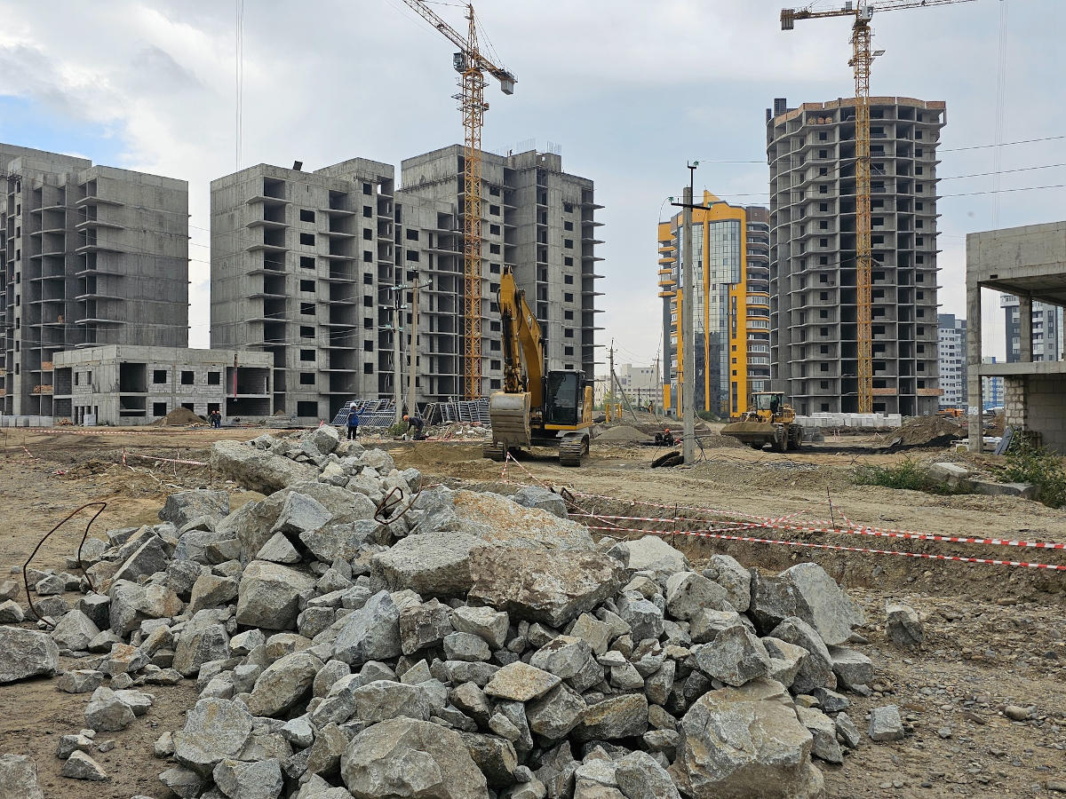 Казахстан внедряет цифровой контроль за строительством через единый портал