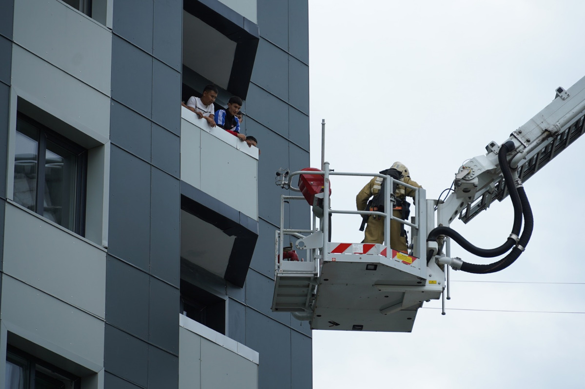 Реально ли минимизировать риски при пожаре в домах высокой этажности?
