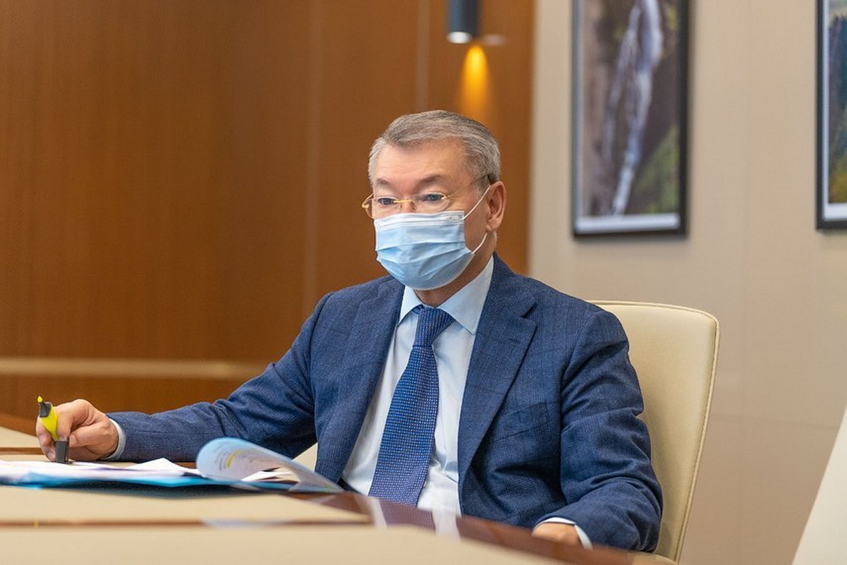 Даниал Ахметов высказал мнение о причинах трагедии на Украине