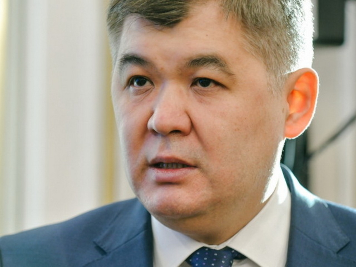 Елжан Биртанов освобожден от должности министра здравоохранения
