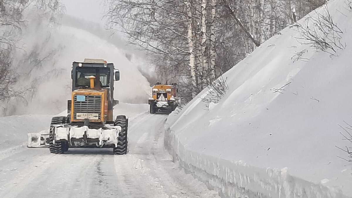 На дорогу Усть-Каменогорск — Алтай сошла лавина