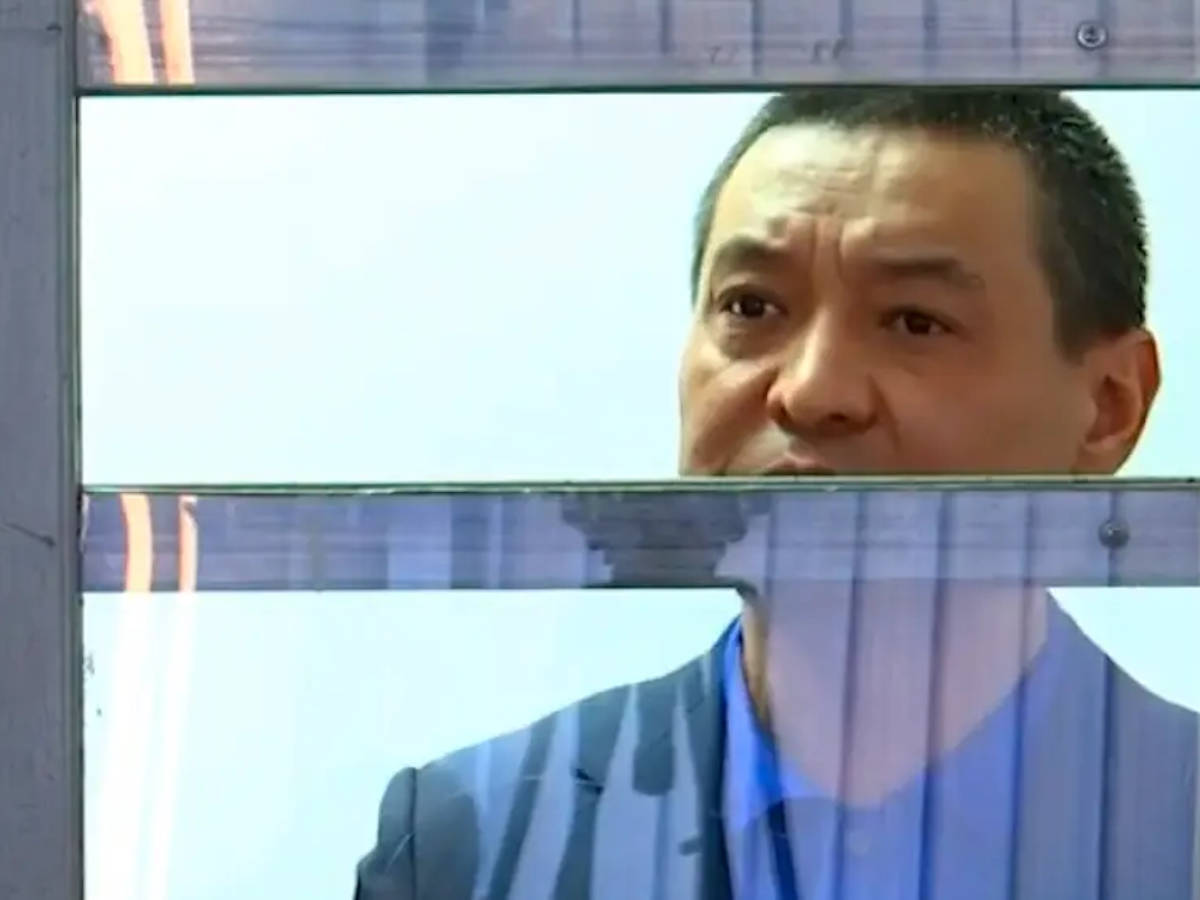 Чиновнику, который занимал руководящие должности в ВКО, вынесли приговор