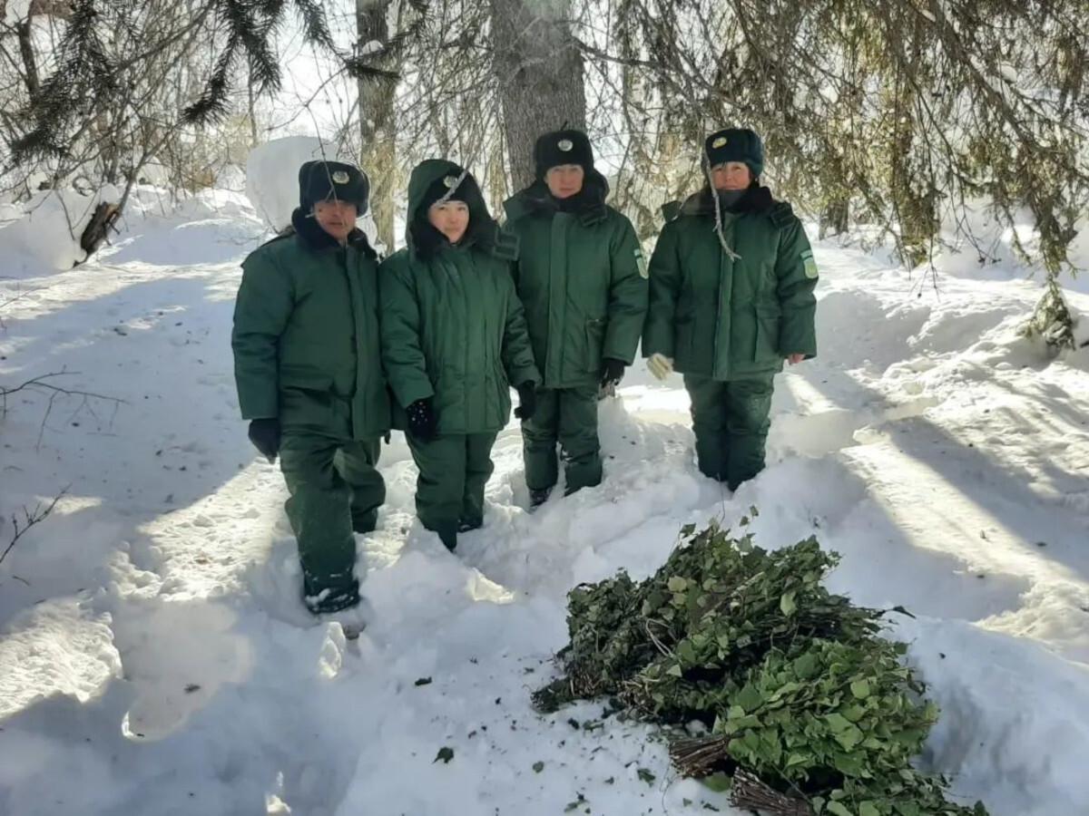 В ВКО подкармливают диких животных