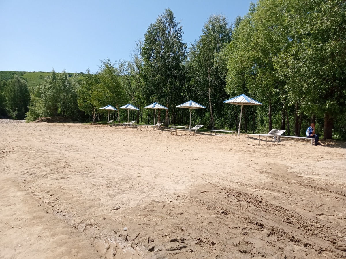 В Риддере планируют дальнейшее благоустройство городского пляжа 