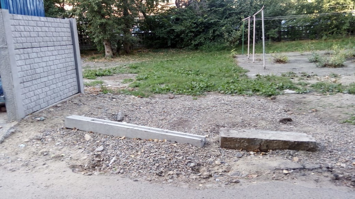 Жители Усть-Каменогорска недовольны отсутствием благоустройства  после проводимых коммунальщиками работ