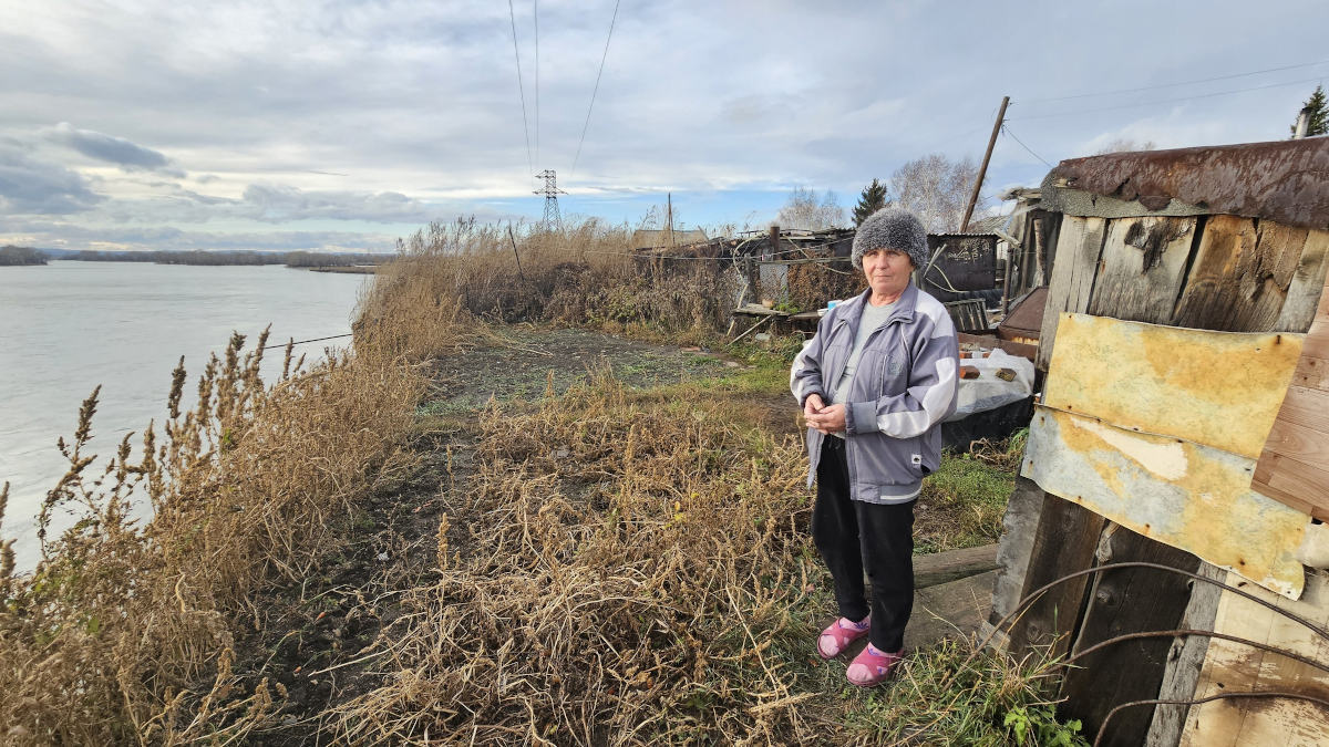 «Страшно, а куда деваться?»: в ВКО жители села боятся, что их дома рухнут в Иртыш