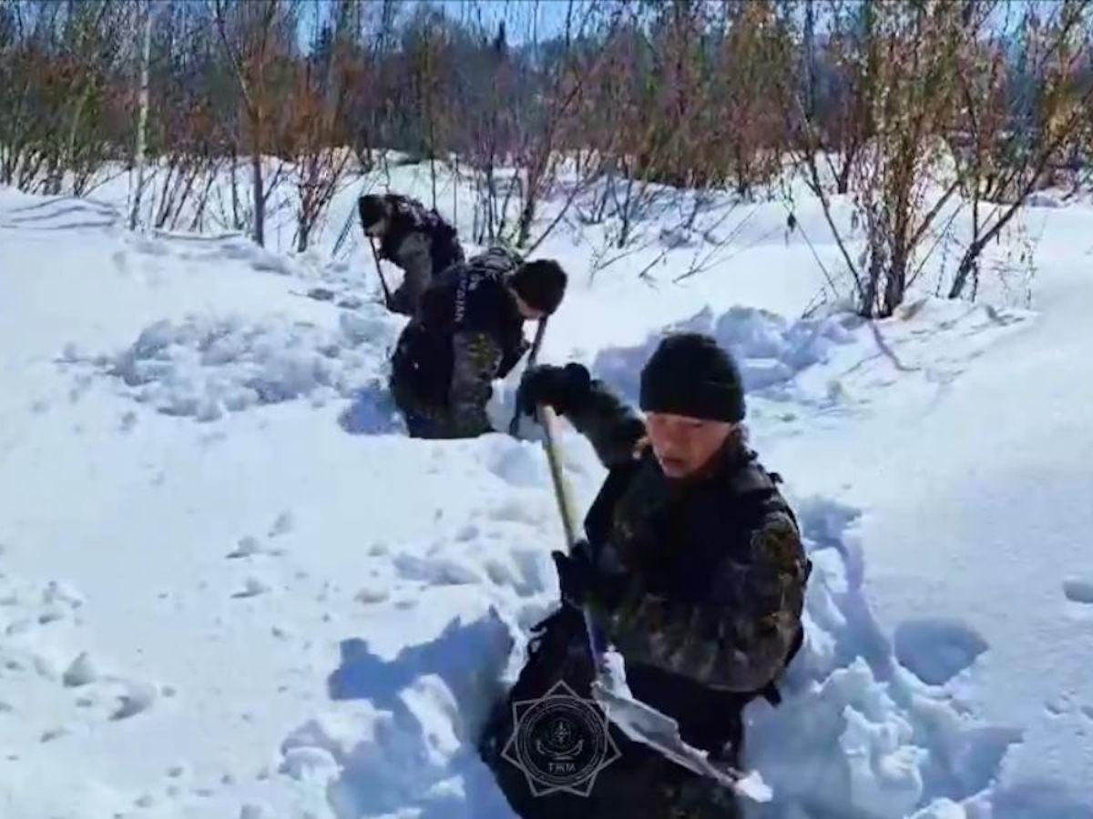 В ВКО поблагодарили военнослужащих, участвовавших в противопаводковых мероприятиях