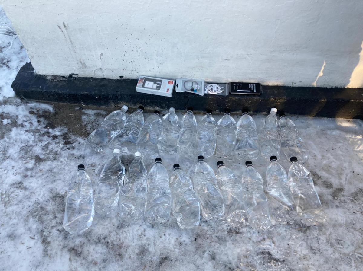 30 литров спирта пытались передать в одну из колоний ВКО 