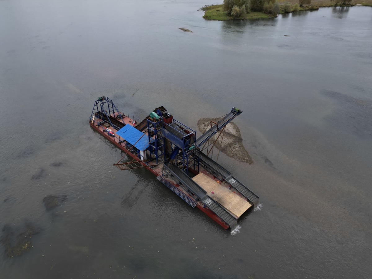 «Страшно, а куда деваться?»: в ВКО жители села боятся, что их дома рухнут в Иртыш