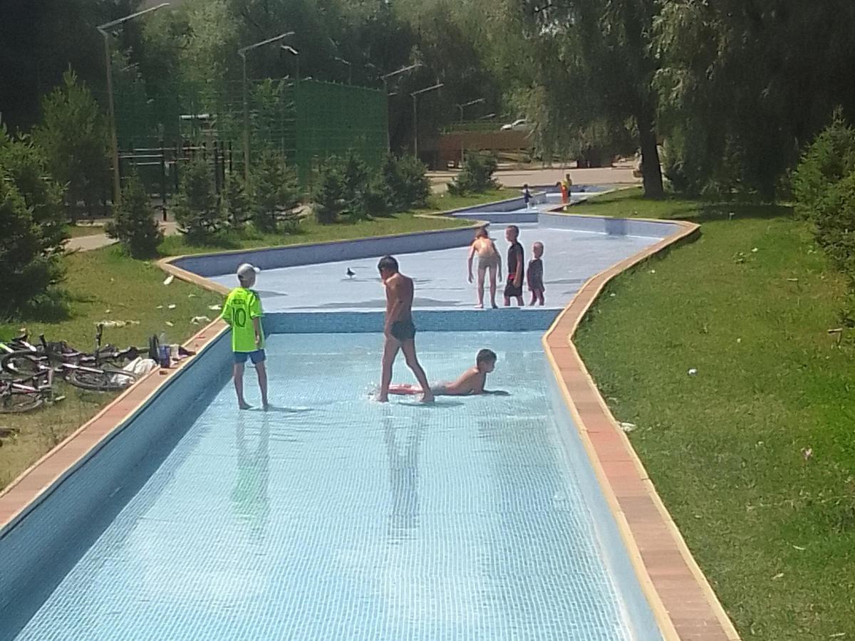 В Усть-Каменогорске коммунальщики обещают вернуть воду в каскадные пруды 