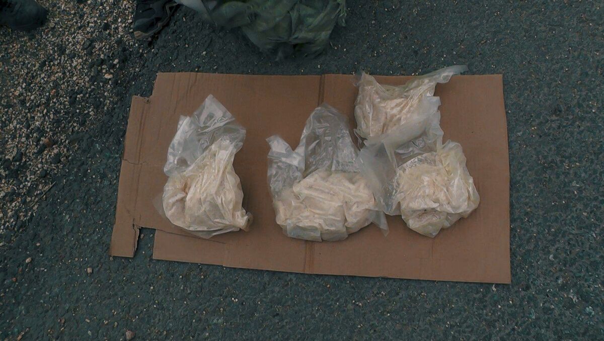 На трассе Усть-Каменогорск - Алматы у автомобилиста изъяли больше килограмма «мефа»