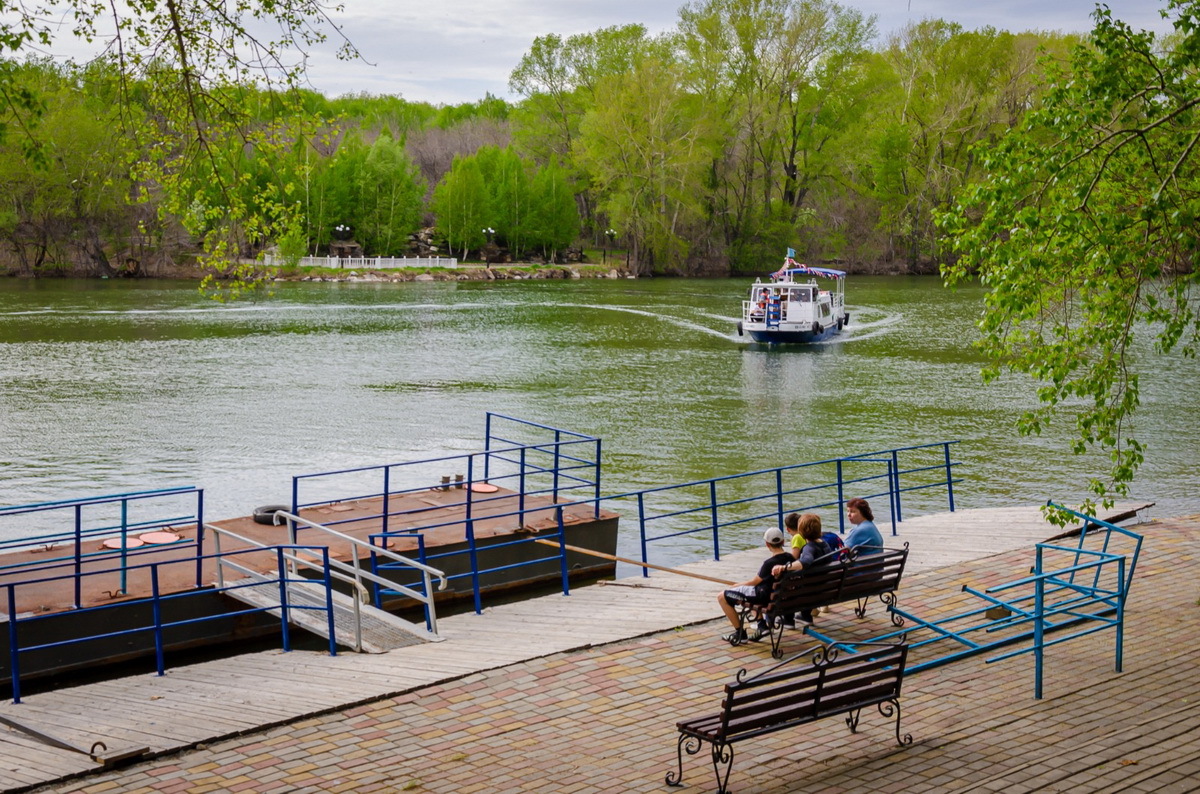 В Усть-Каменогорске речные трамвайчики теперь ходят по маршруту Речной вокзал – этнопарк