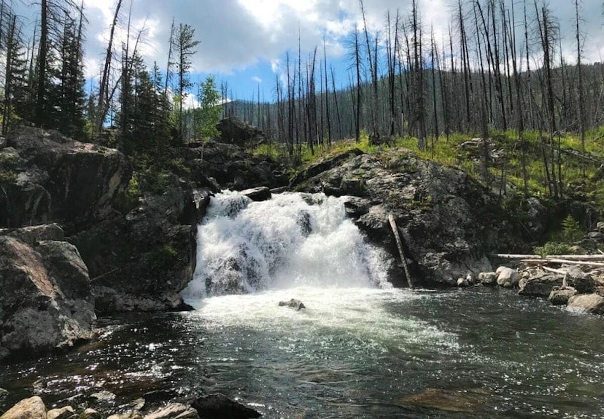 Что посмотреть в окрестностях Катон-Карагайского района?
