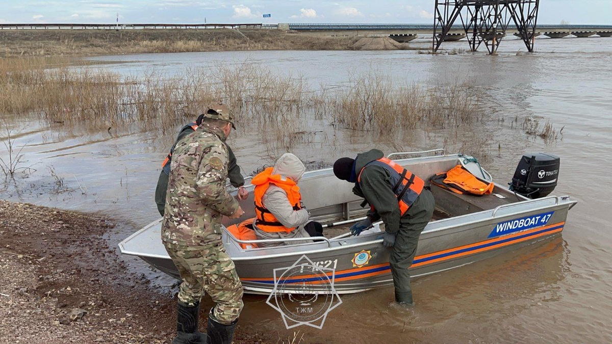 Вторая волна паводка ожидается в ВКО и СКО