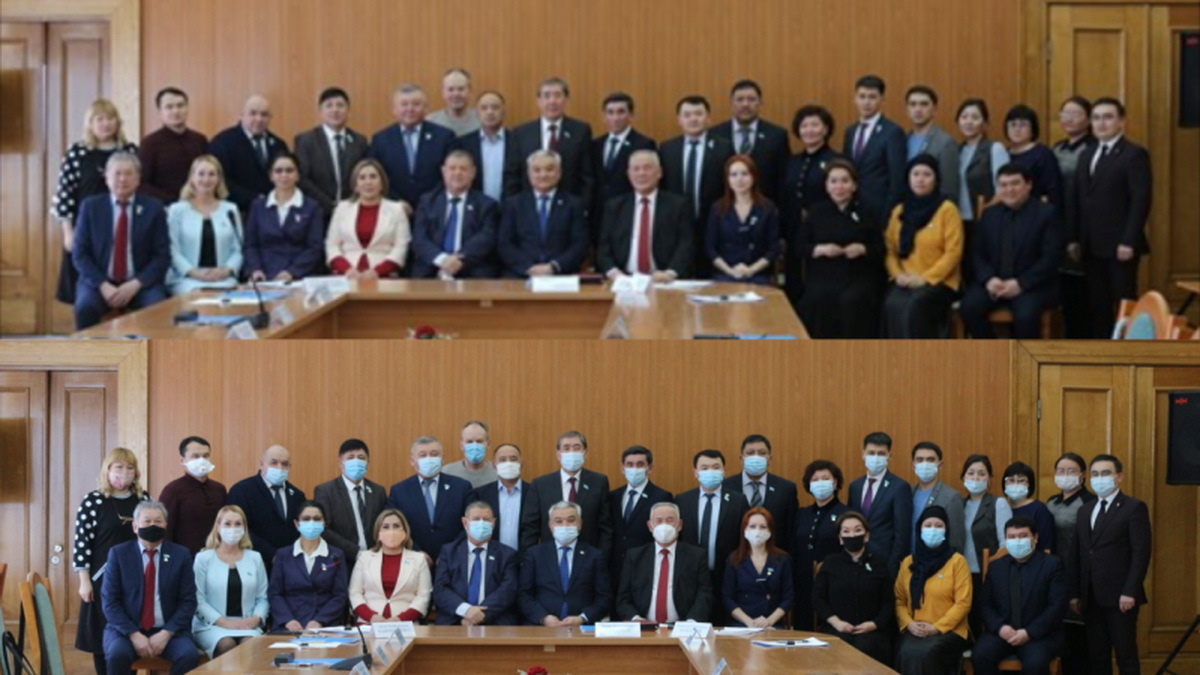 В ВКО депутатов могут наказать за коллективное фото без масок