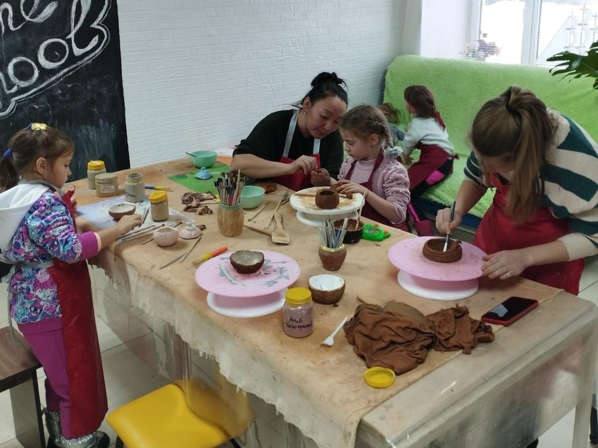 В Риддере открылась гончарная мастерская