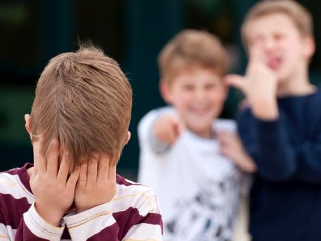 Как защитить ребёнка, которого травят сверстники?