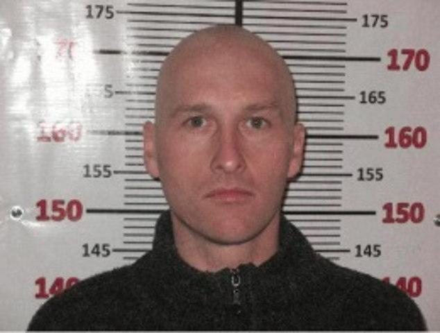 В Усть-Каменогорске 15 человек разыскивают на протяжении нескольких лет